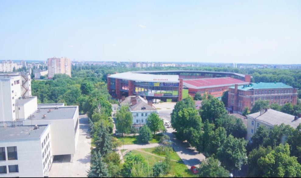 Театральна площа апартаменти Суми Екстер'єр фото